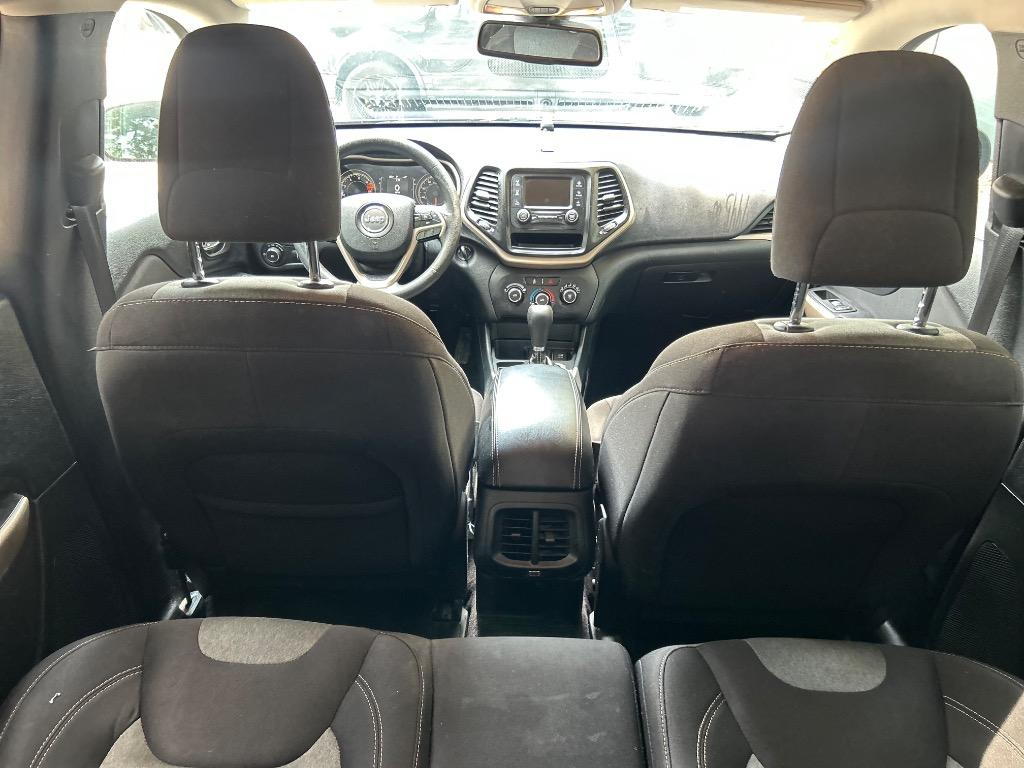 2018 Jeep Cherokee - $7,995