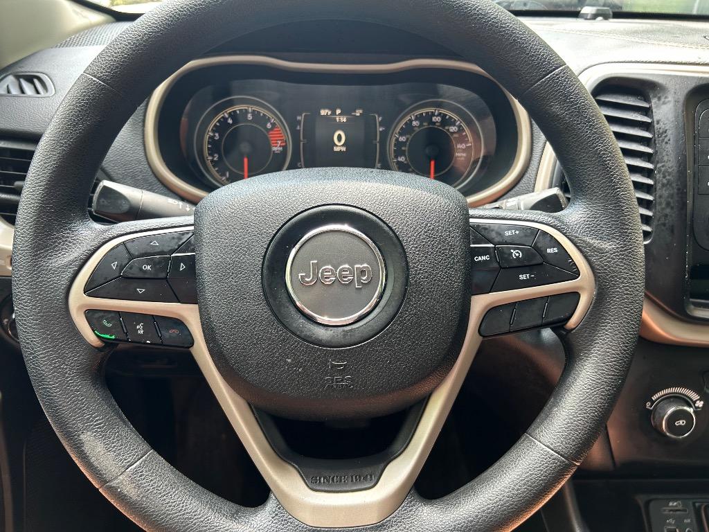 2018 Jeep Cherokee - $7,995