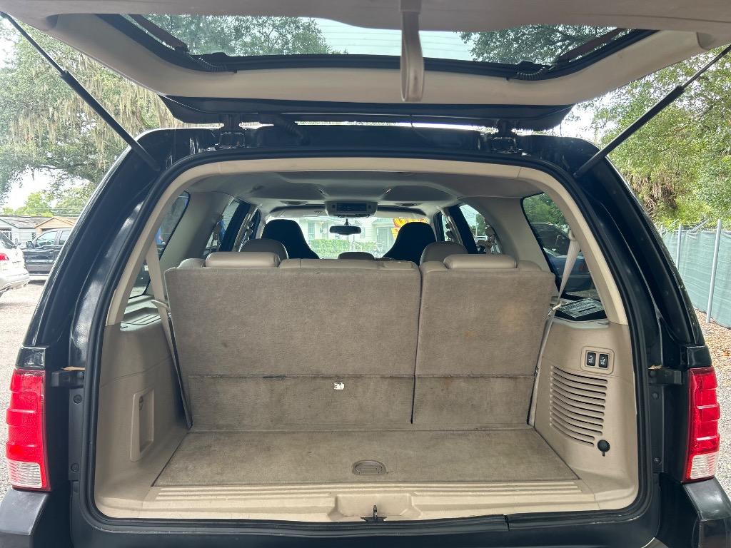 2004 Ford Expedition - $5,295