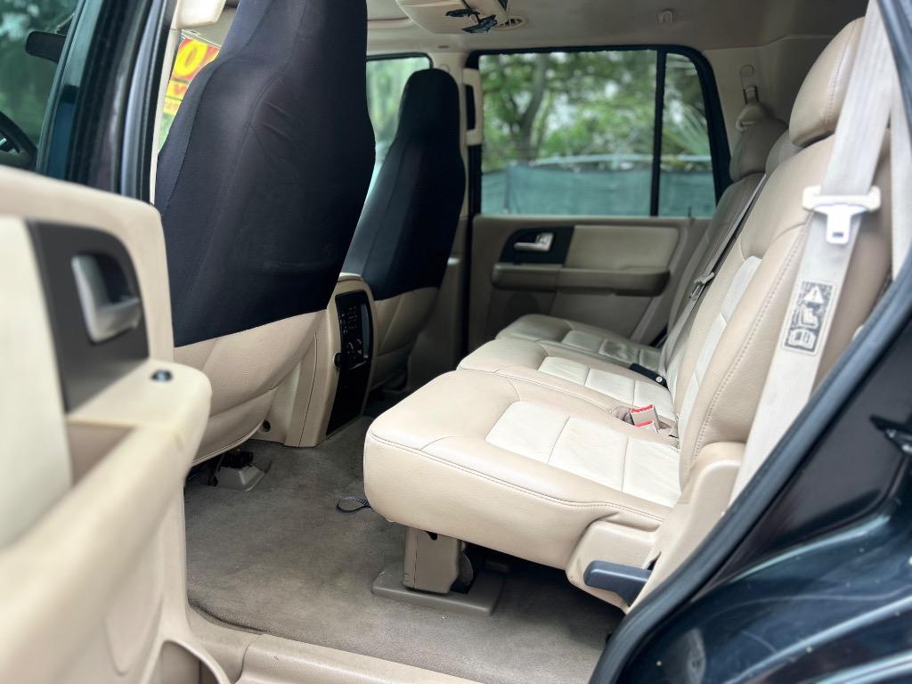 2004 Ford Expedition - $5,295