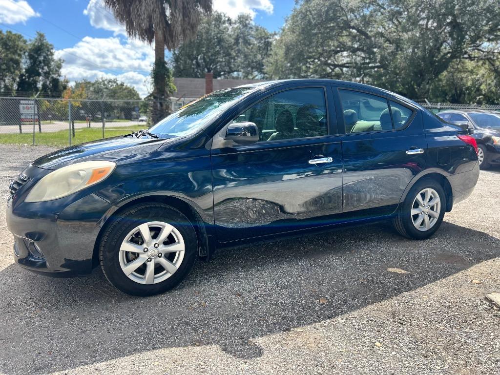 2012 Nissan Versa - $6,995