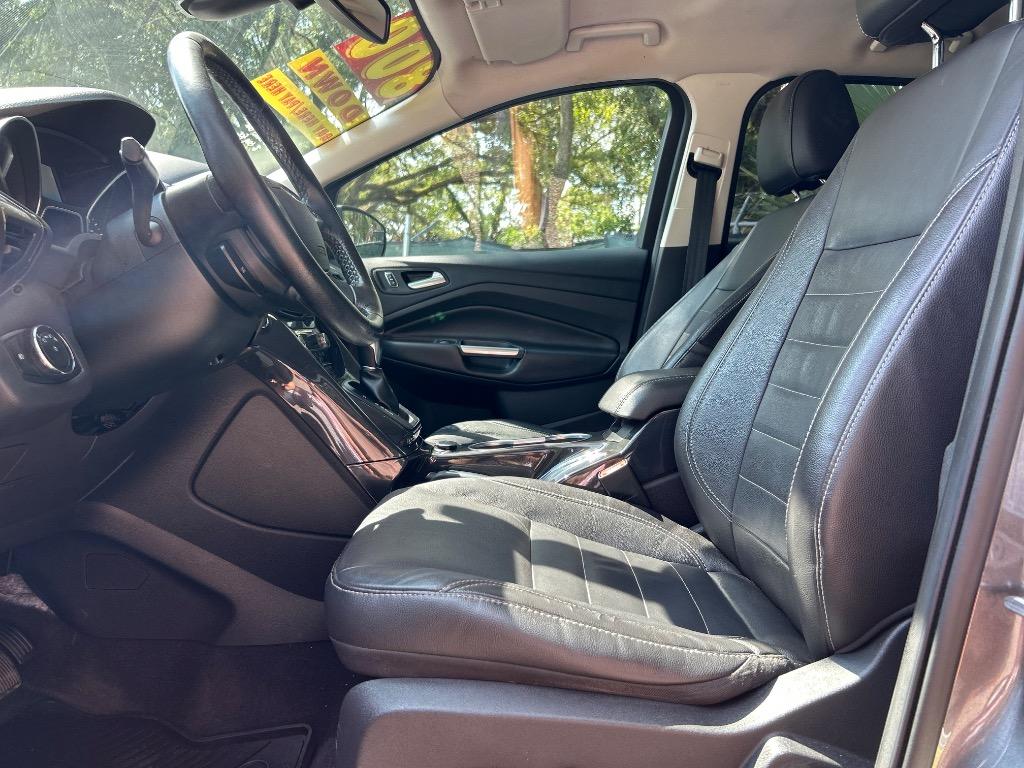 2014 Ford Escape - $7,995