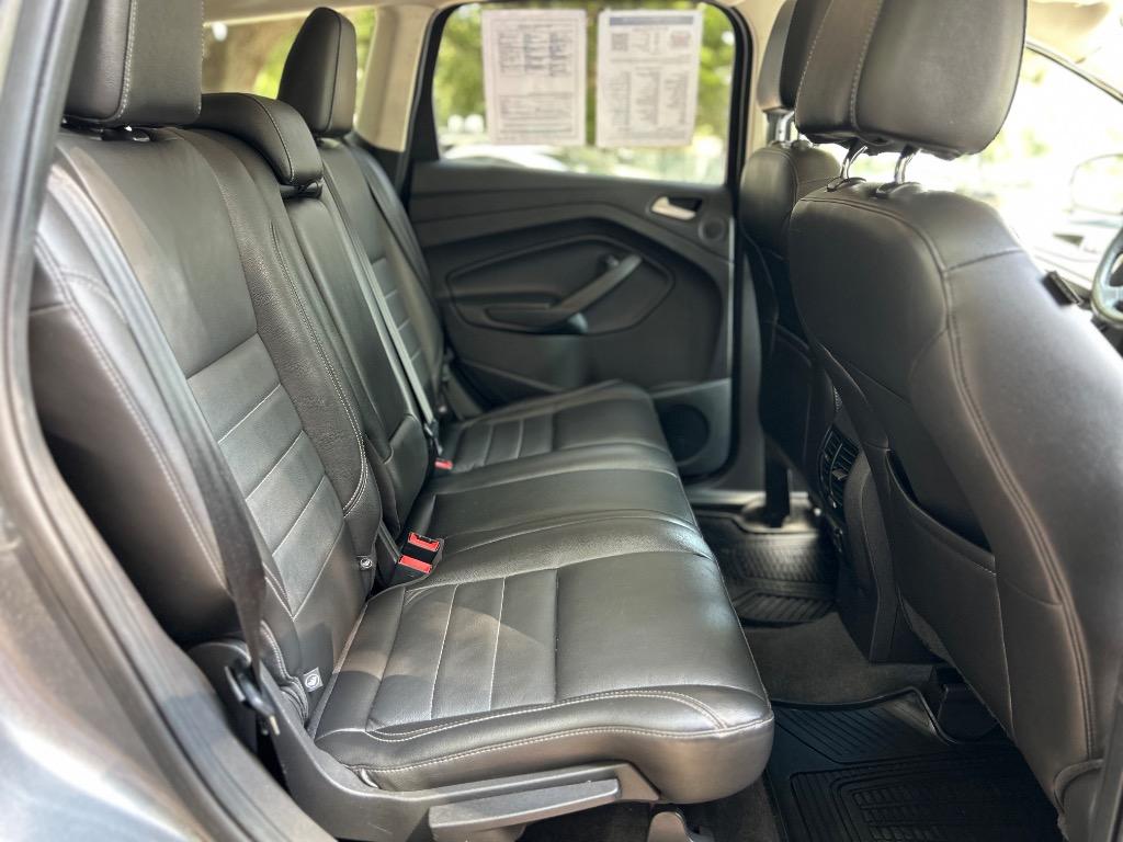 2014 Ford Escape - $7,995