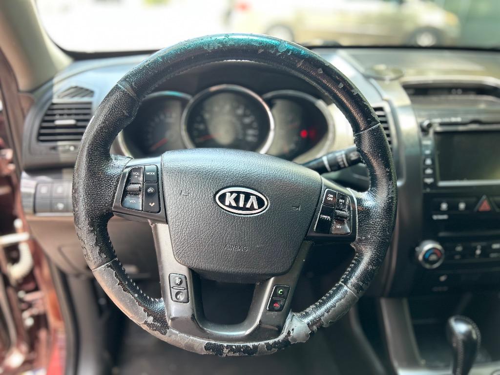 2013 Kia Sorento - $7,995