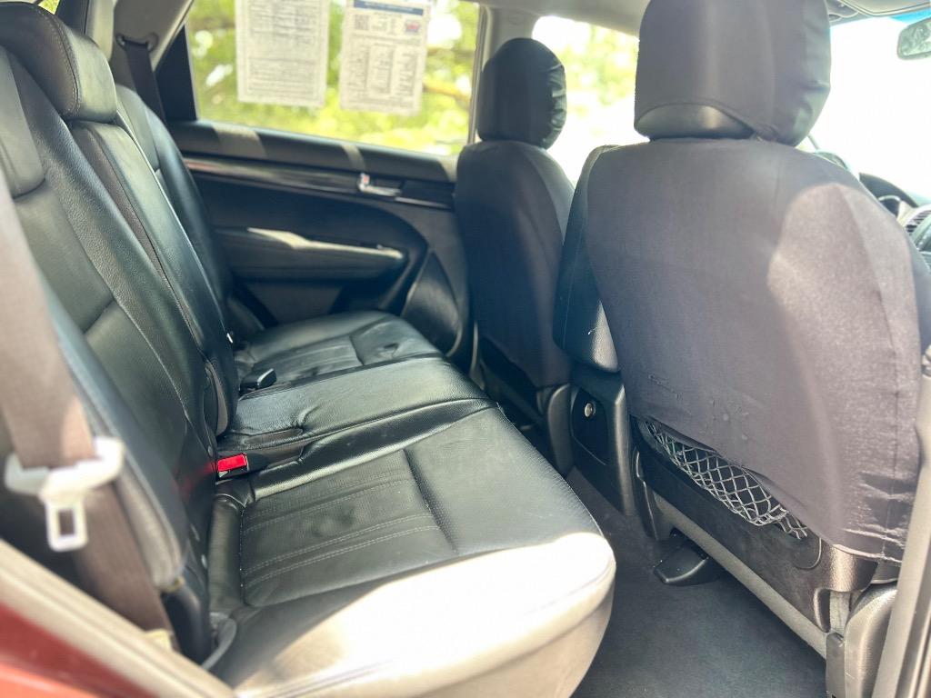 2013 Kia Sorento - $7,995