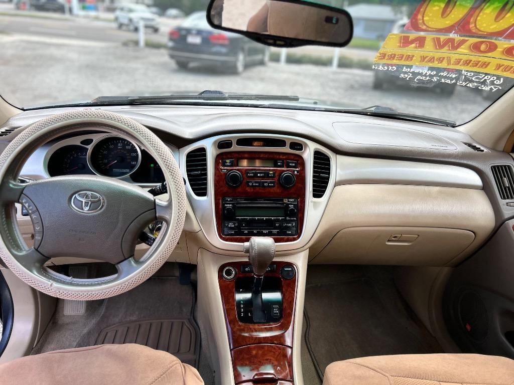 2006 Toyota Highlander - $7,595