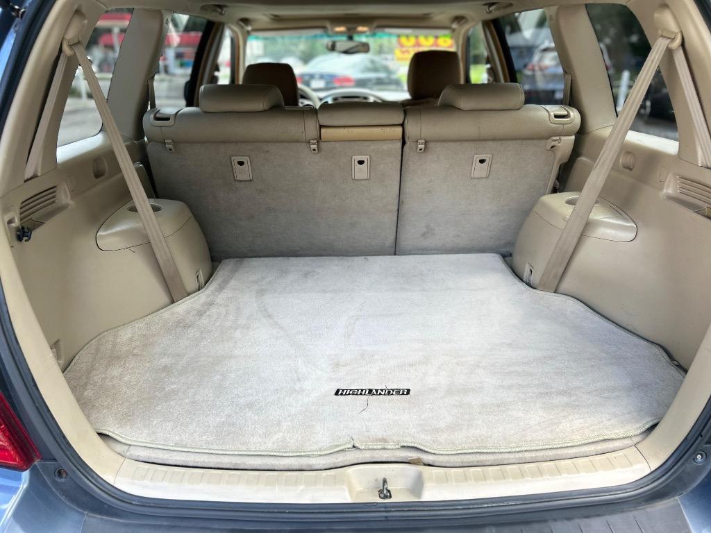 2006 Toyota Highlander - $7,595