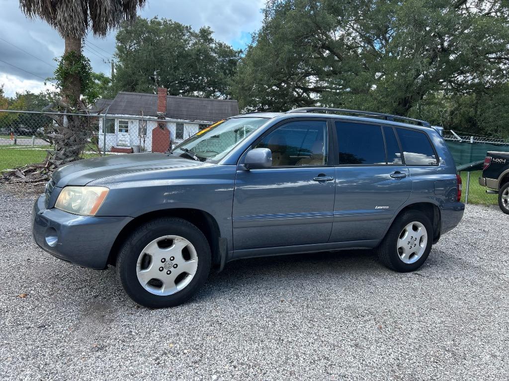 2006 Toyota Highlander - $7,595