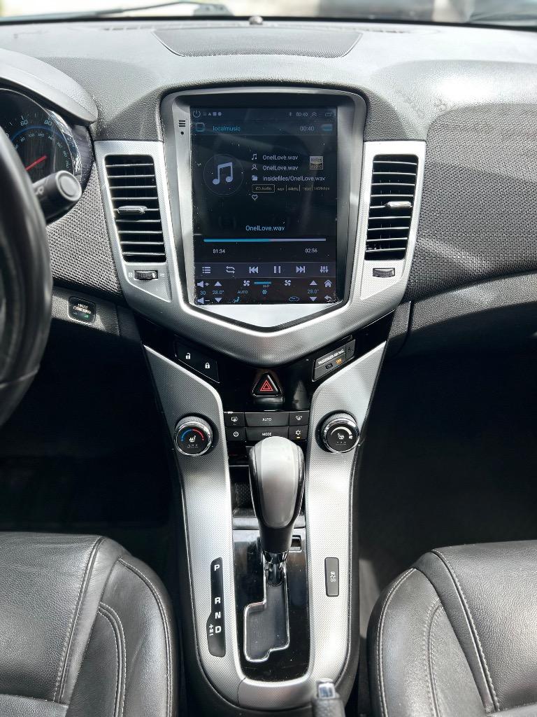 2012 Chevrolet Cruze - $7,995