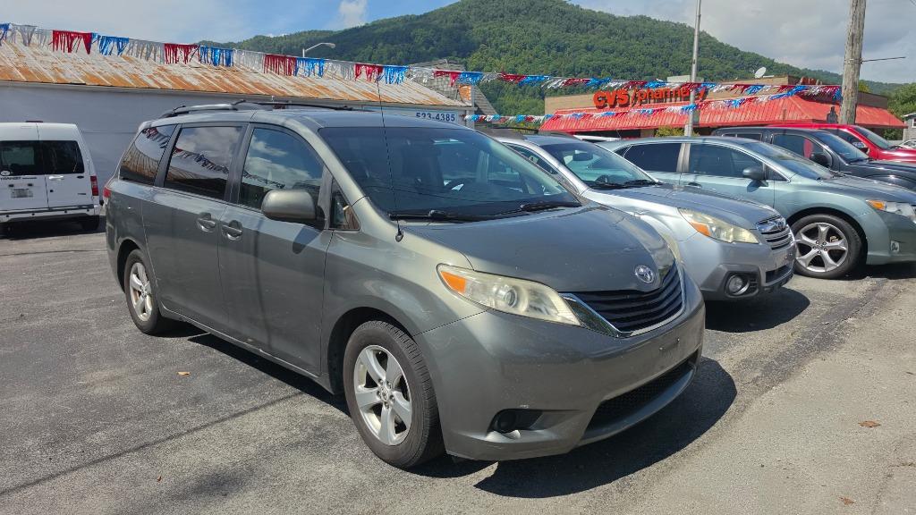 2011 Toyota Sienna