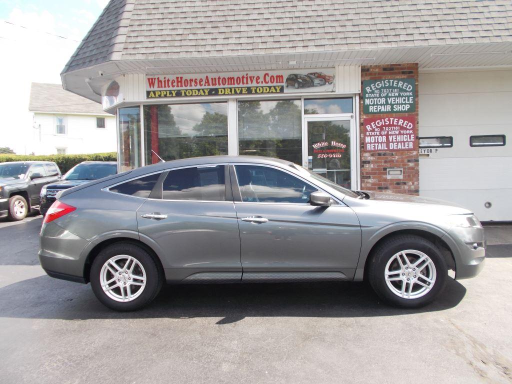 The 2010 Honda Accord Crosstour EX-L w/Navi photos