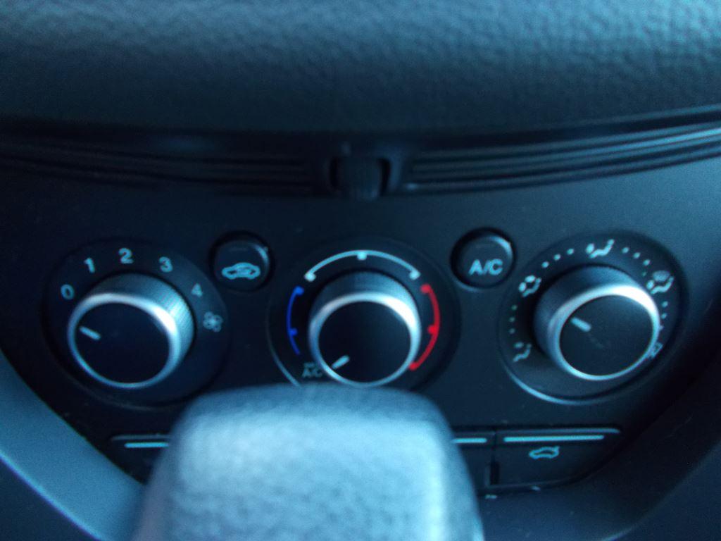 2013 Ford Escape SE photo