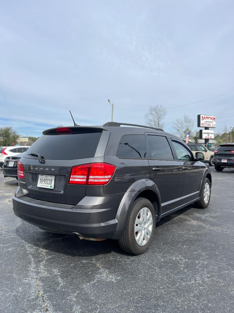 2017 Dodge Journey SE photo
