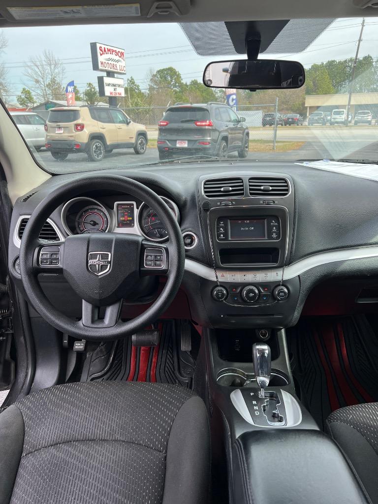 2017 Dodge Journey SE photo