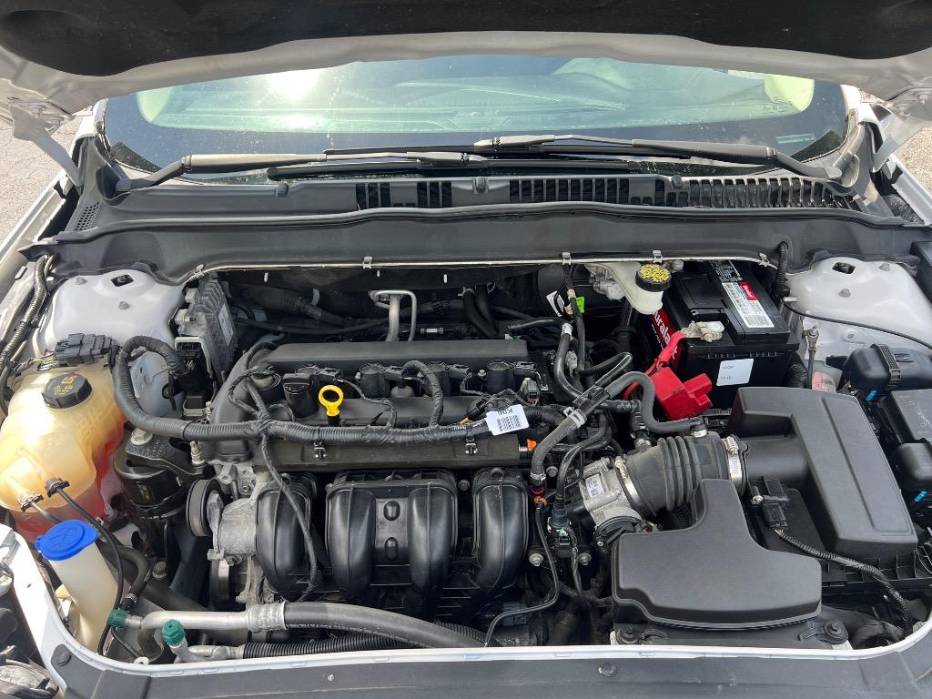 2017 Ford Fusion SE photo