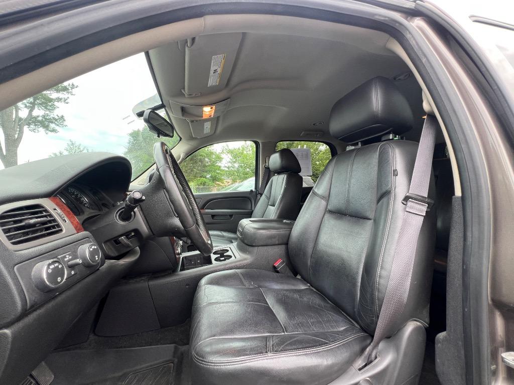 2013 Chevrolet Tahoe LT photo