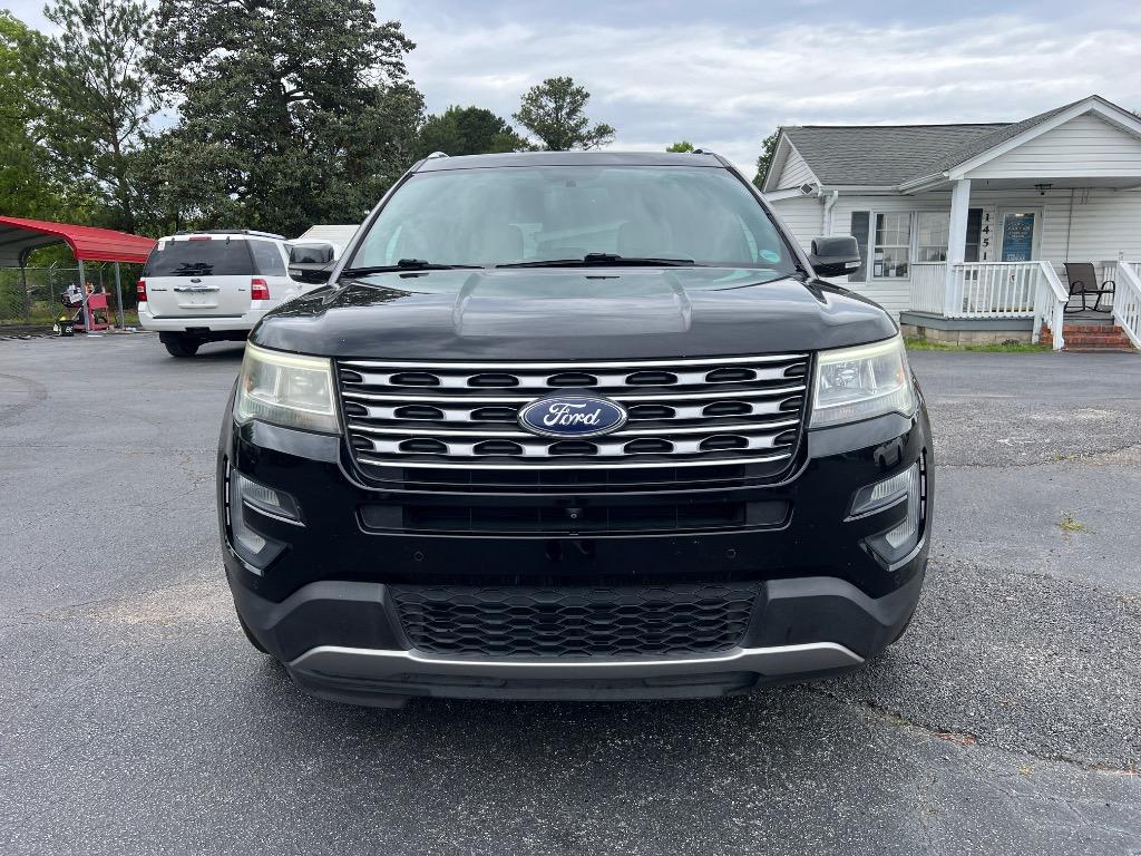 2017 Ford Explorer Limited photo
