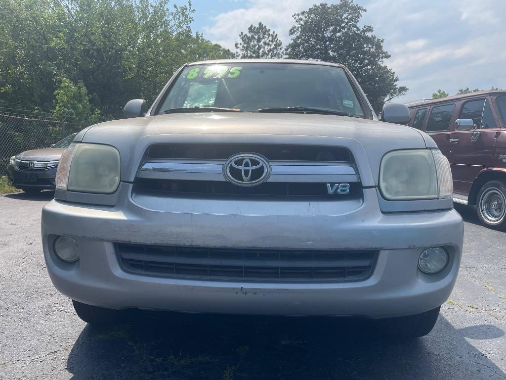 2006 Toyota Sequoia - $7,995