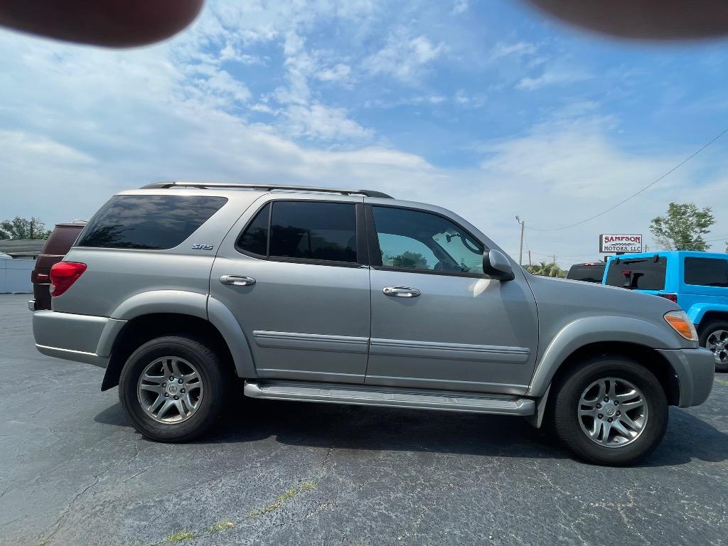 2006 Toyota Sequoia - $7,995