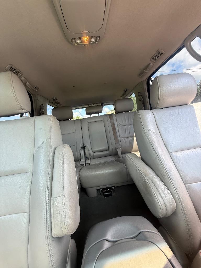 2006 Toyota Sequoia - $7,995