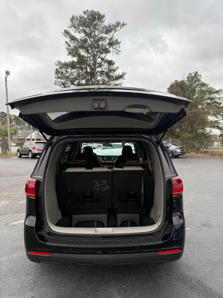 2019 Kia Sedona - $12,995