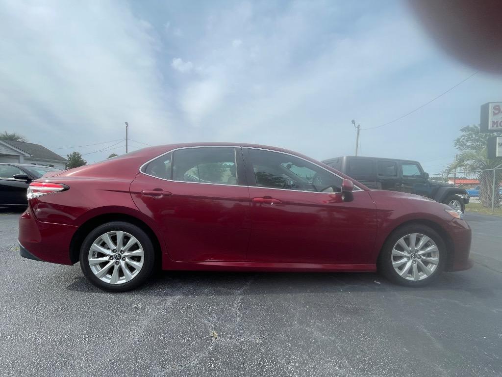 2019 Toyota Camry - $14,995