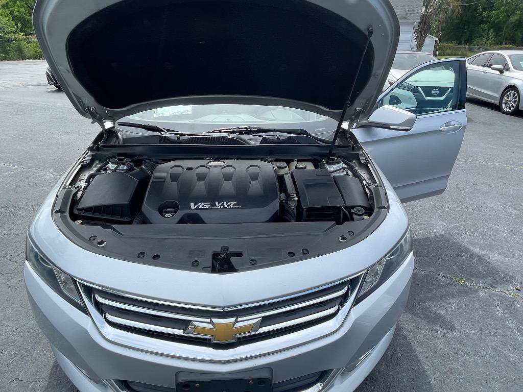 2017 Chevrolet Impala - $11,995