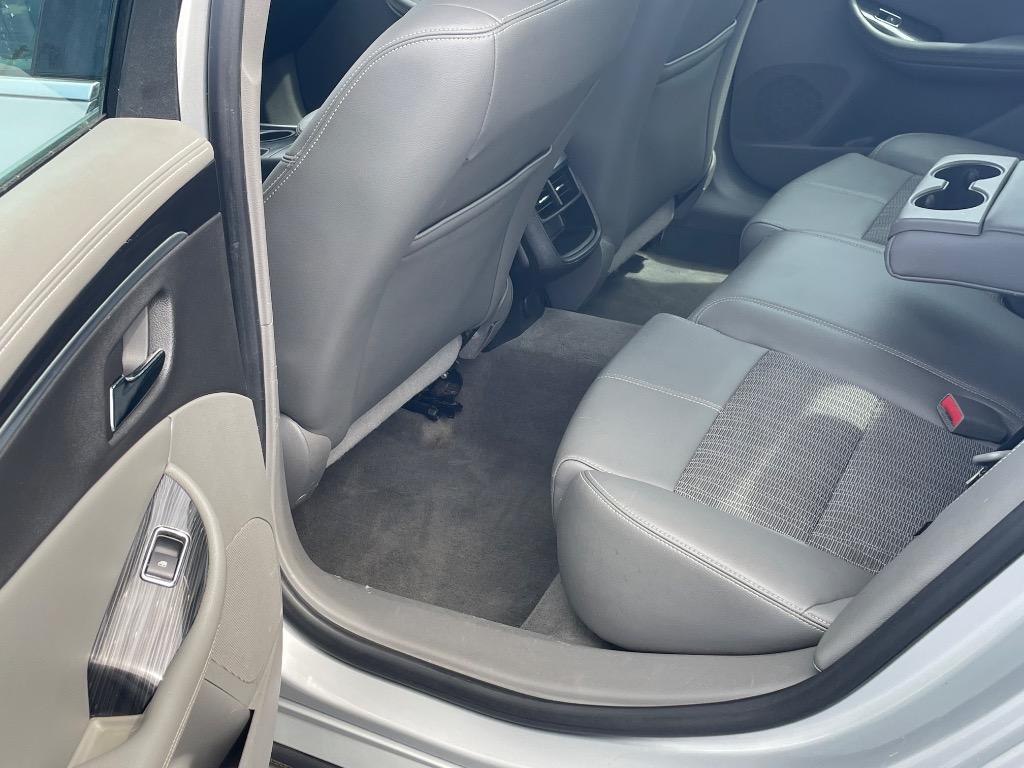 2017 Chevrolet Impala - $11,995