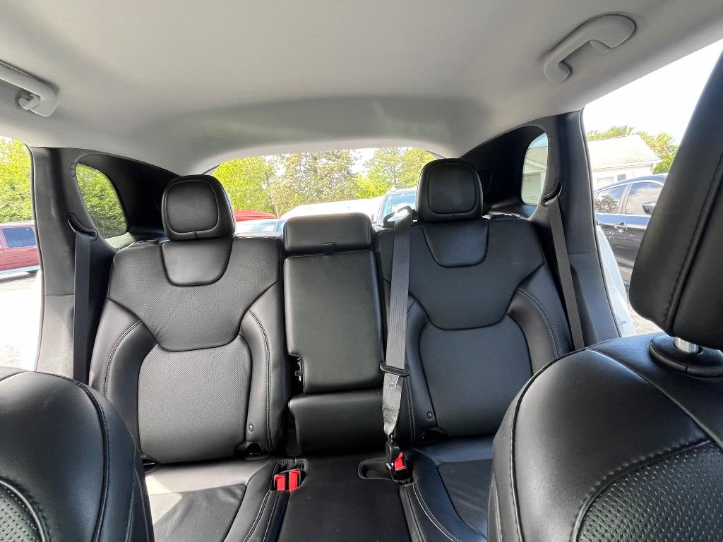 2019 Jeep Cherokee - $17,995