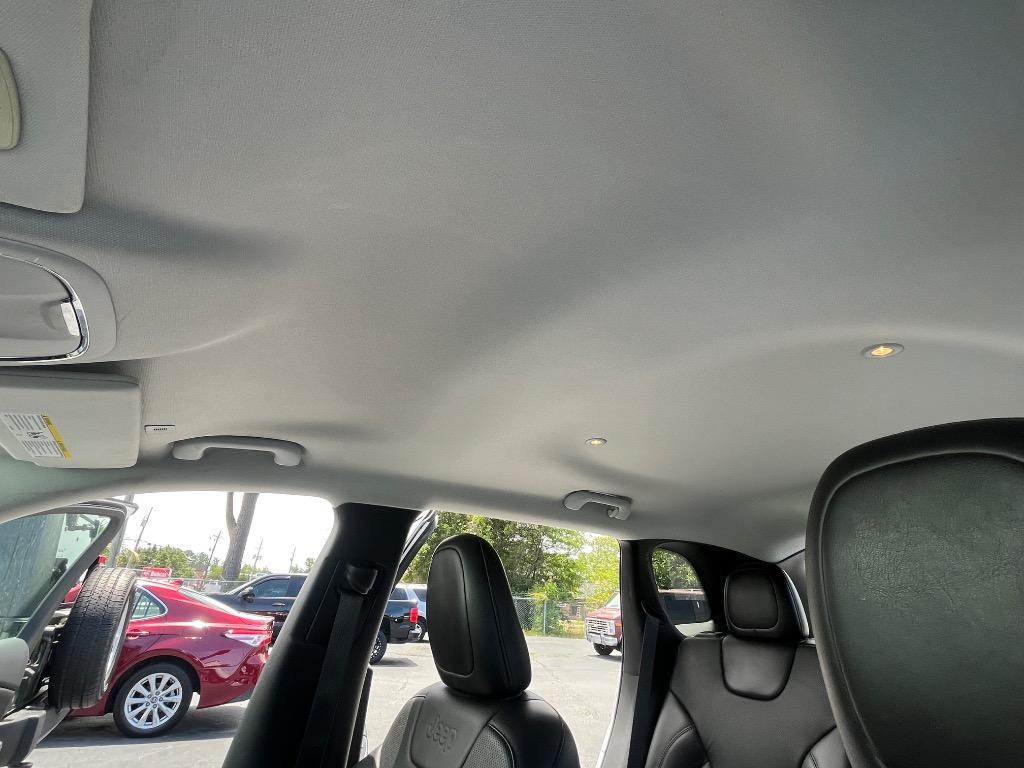2019 Jeep Cherokee - $17,995