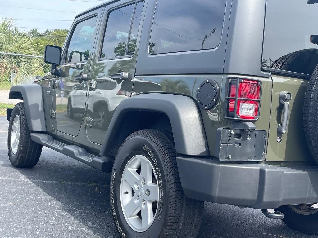 2016 Jeep Wrangler - $17,500