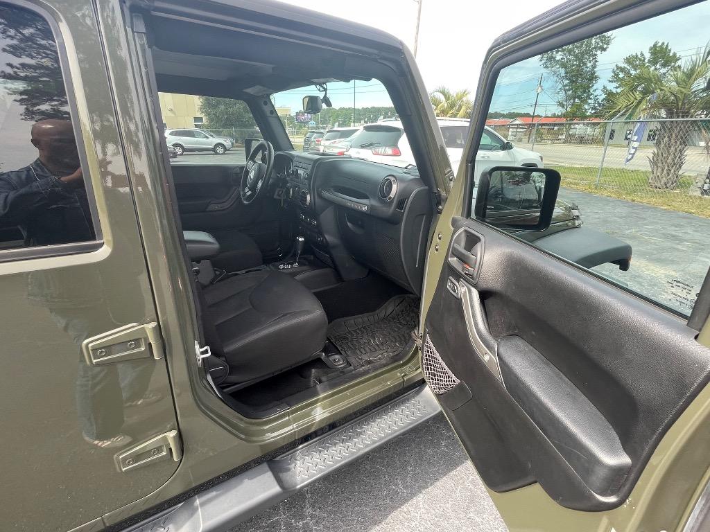 2016 Jeep Wrangler - $17,500