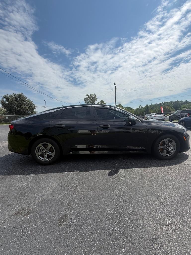 2022 Kia K5 - $15,995