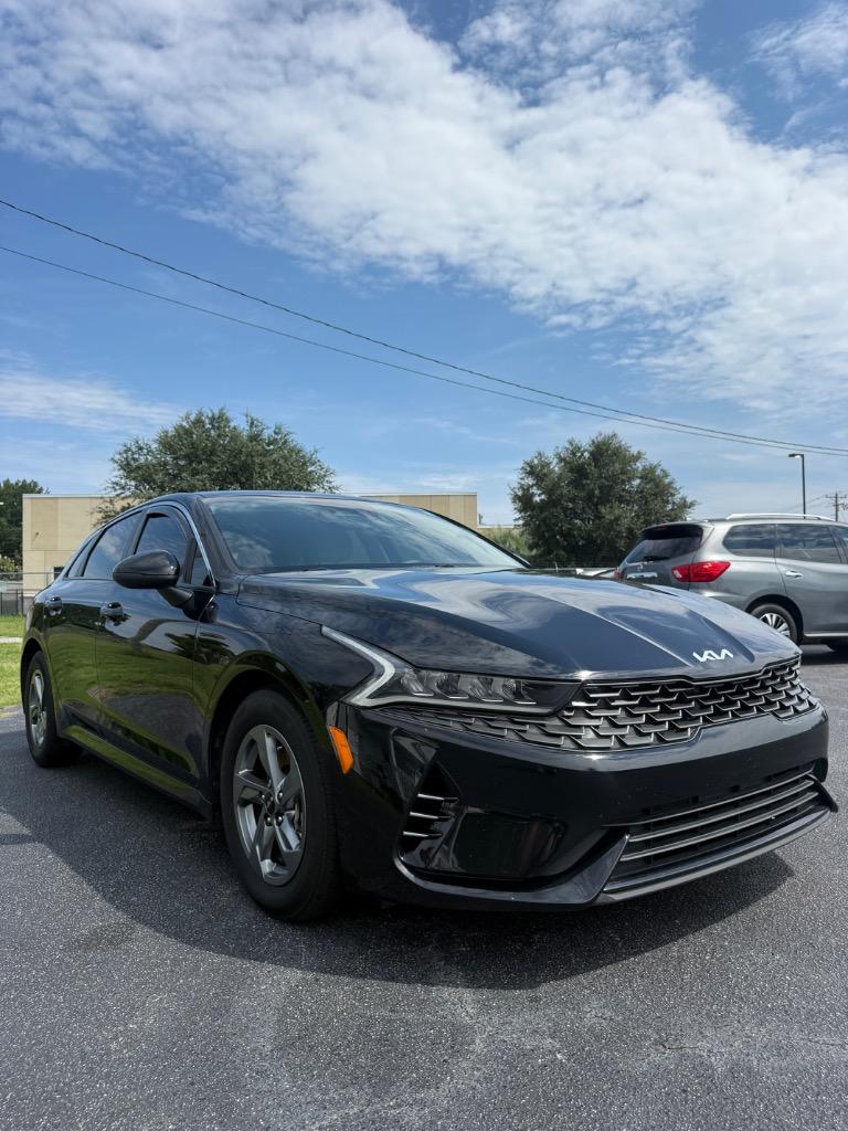2022 Kia K5 - $15,995