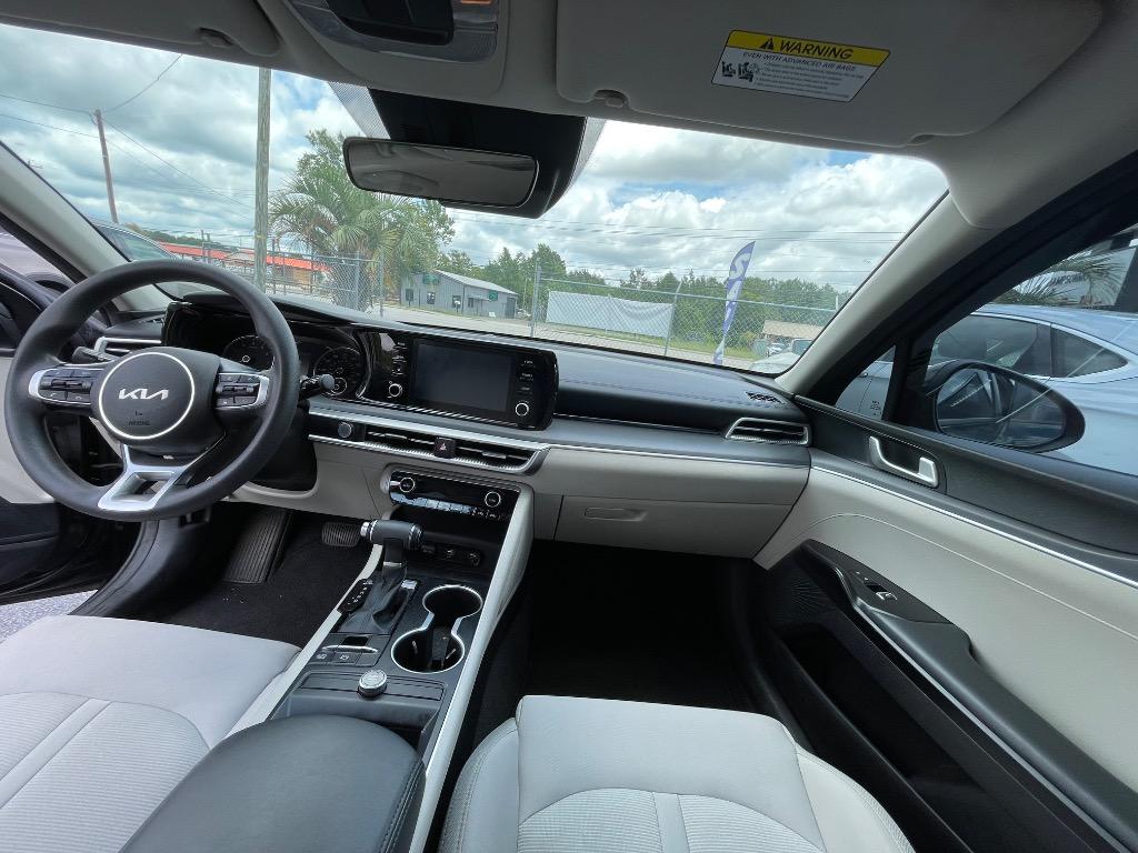 2022 Kia K5 - $15,995
