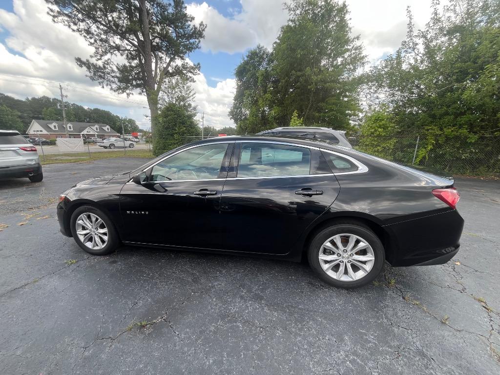 2020 Chevrolet Malibu - $13,995