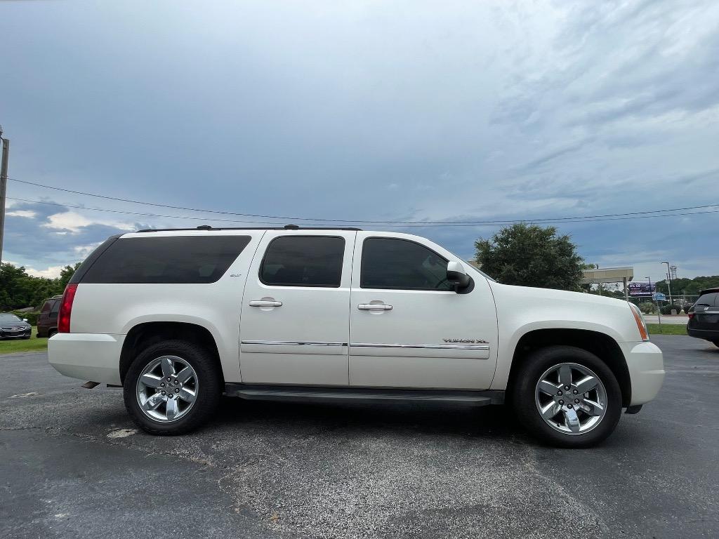 2013 GMC Yukon - $10,995