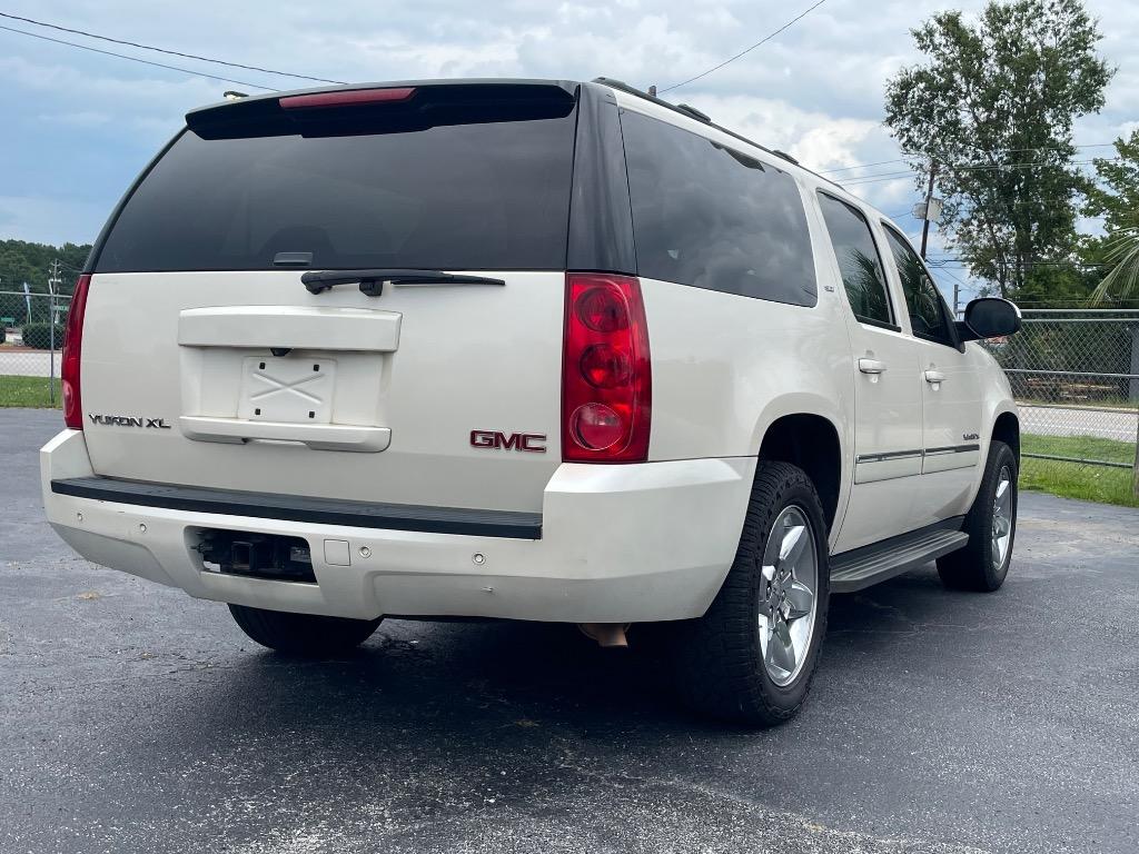 2013 GMC Yukon - $10,995