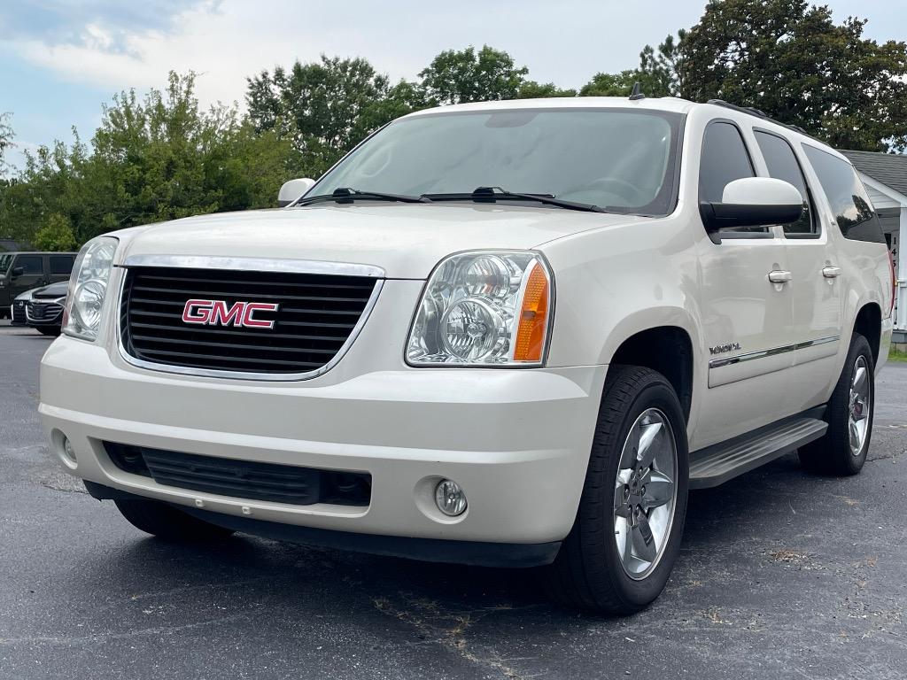 2013 GMC Yukon - $10,995