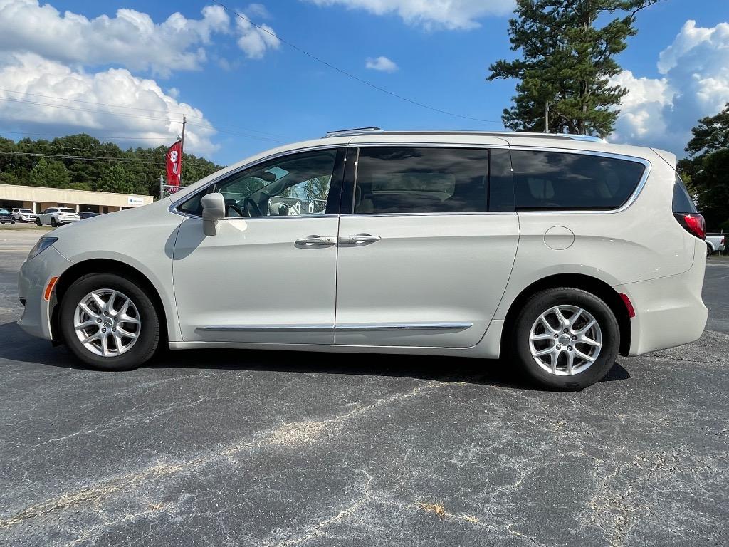 2020 Chrysler Pacifica - $16,995