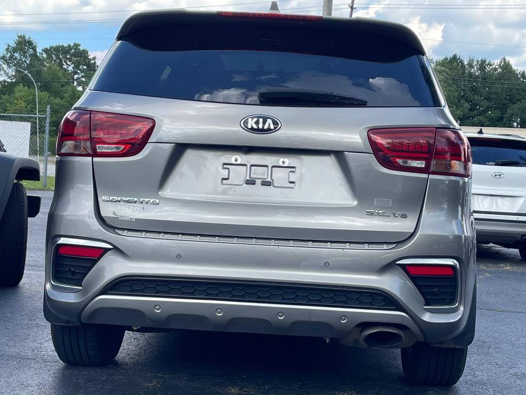 2019 Kia Sorento - $14,995