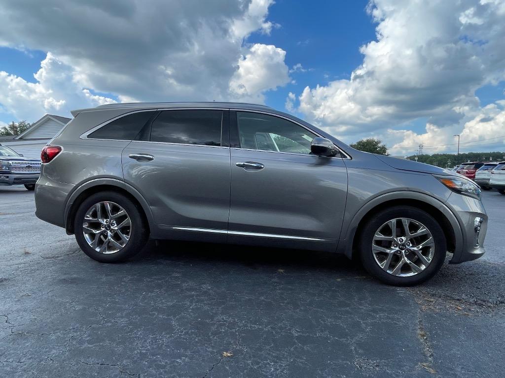 2019 Kia Sorento - $14,995
