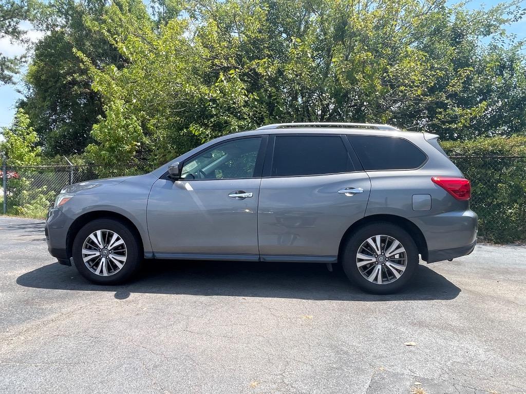 2019 Nissan Pathfinder - $11,995