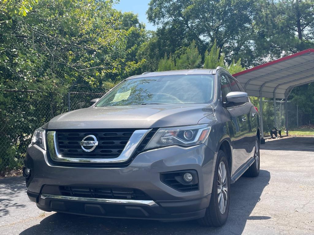 2019 Nissan Pathfinder - $11,995