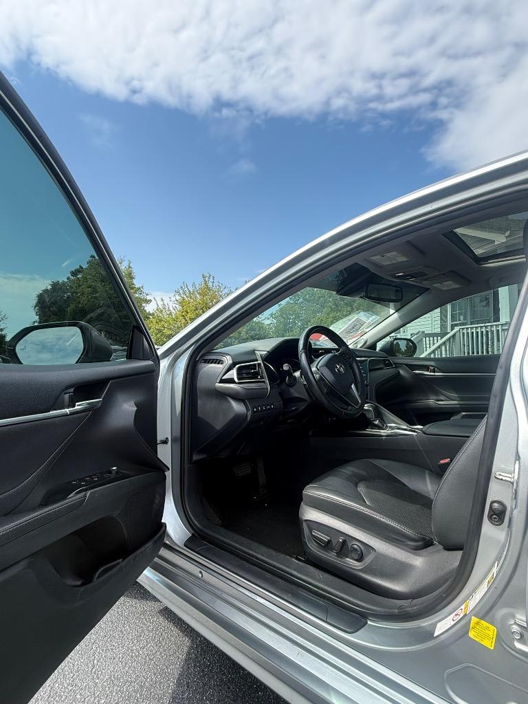 2018 Toyota Camry - $18,995