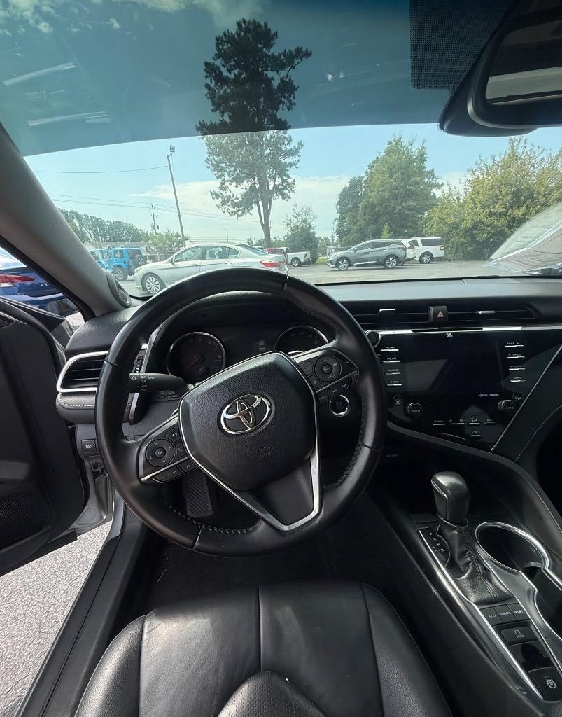 2018 Toyota Camry - $18,995