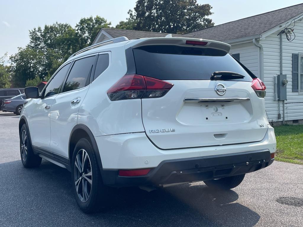 2020 Nissan Rogue - $10,995