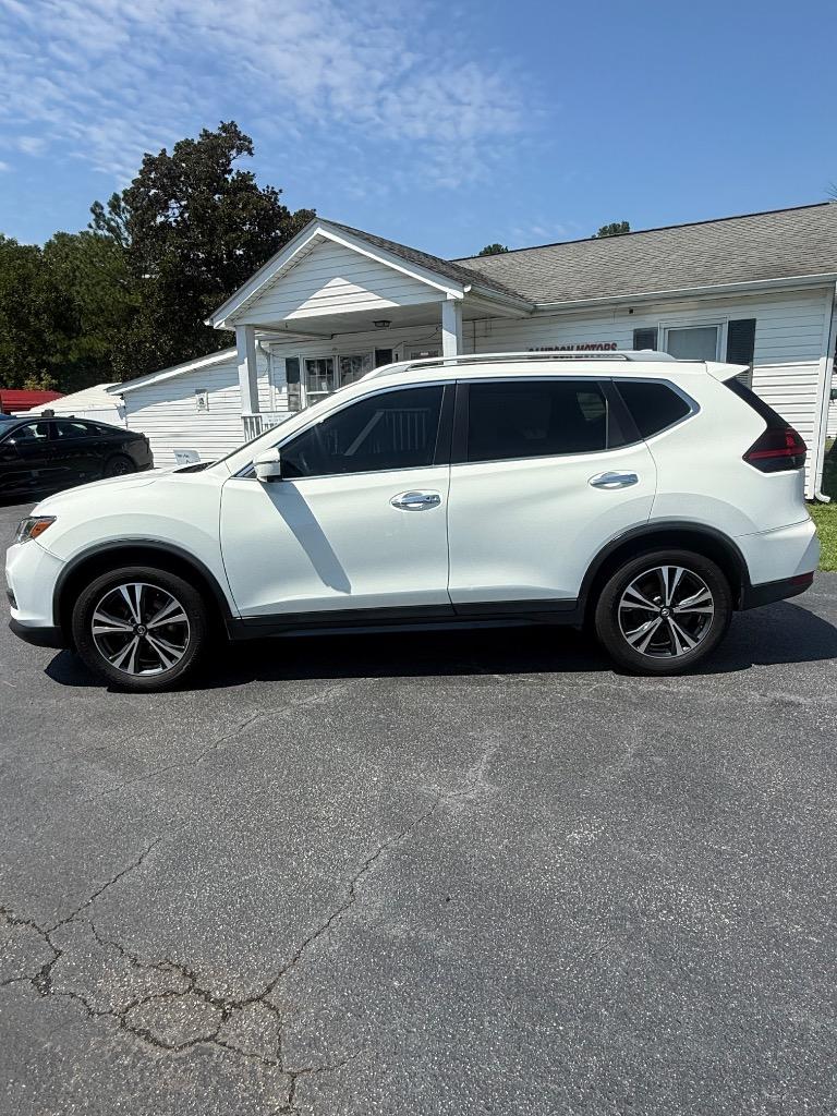 2020 Nissan Rogue - $10,995