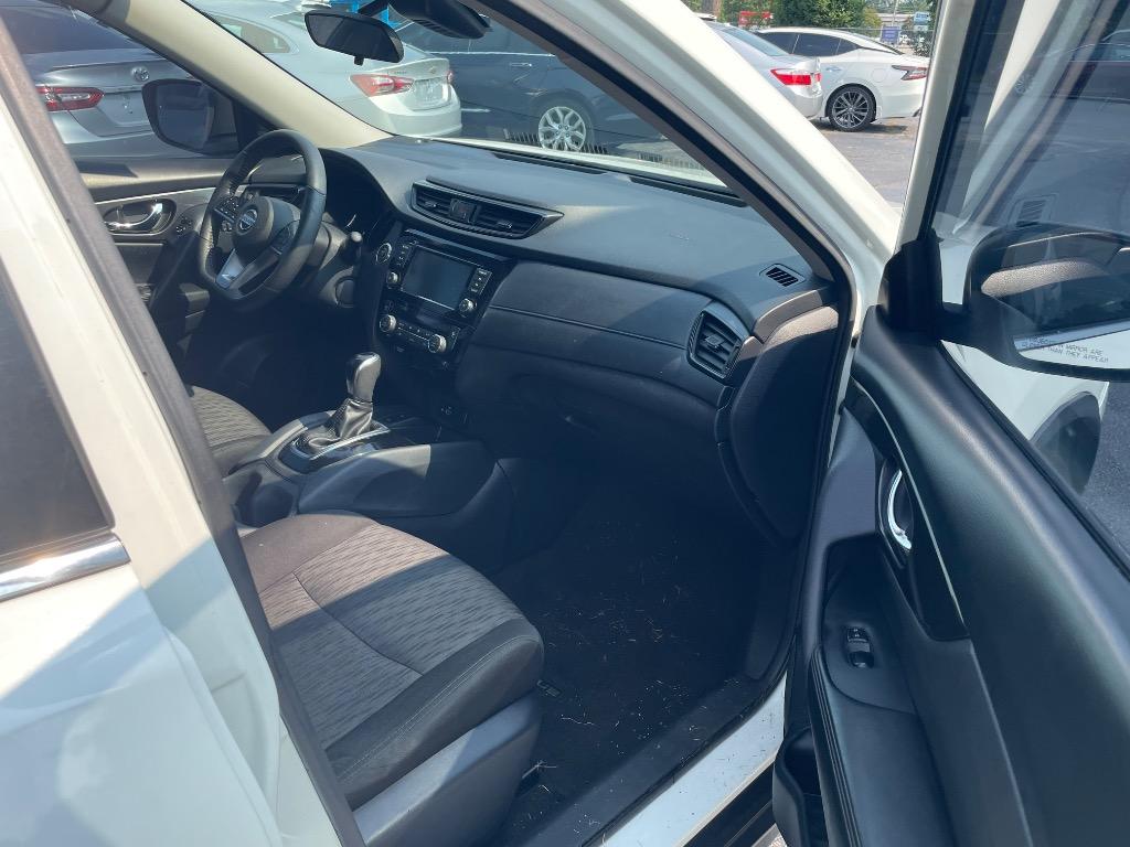 2020 Nissan Rogue - $10,995