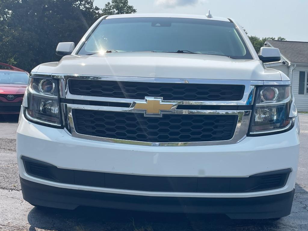 2016 Chevrolet Suburban - $16,995